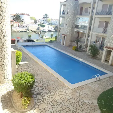 Apartment Flamicell Empuriabrava